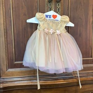 Little girl’s dress